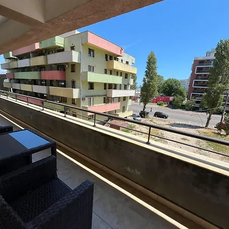 Lake Boutique - 2 Camere, Etaj 2, Zona Vega Mamaia