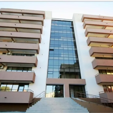 Apartment Lake Boutique - 2 Camere, Etaj 2, Zona Vega *