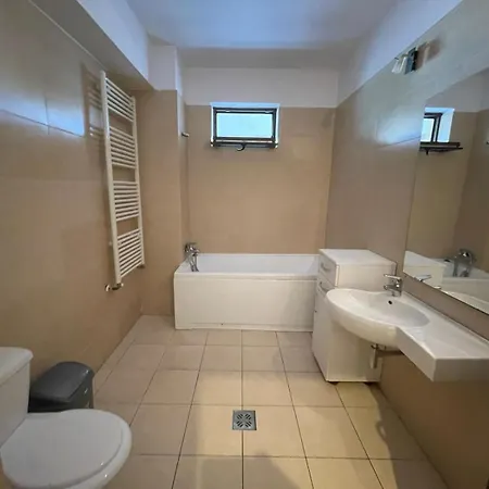 Lake Boutique - 2 Camere, Etaj 2, Zona Vega * Mamaia